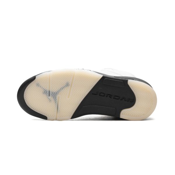 jordan-air-jordan-5-white-black_23607030_55492403_2048.jpg jordan-air-jordan-5-white-black_23607030_55492403_2048.jpg